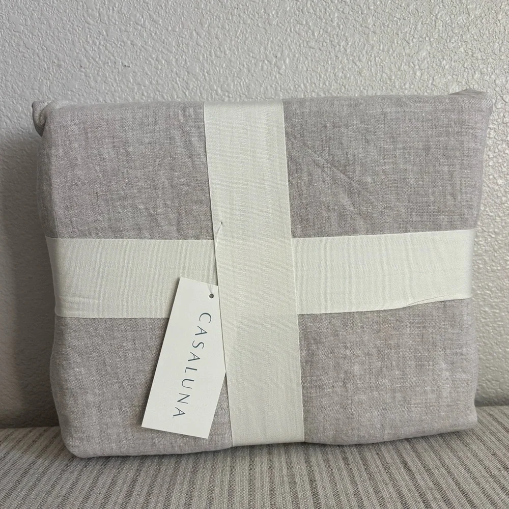 NWT Full/Queen 100% Linen Duvet Set Natural- Casaluna